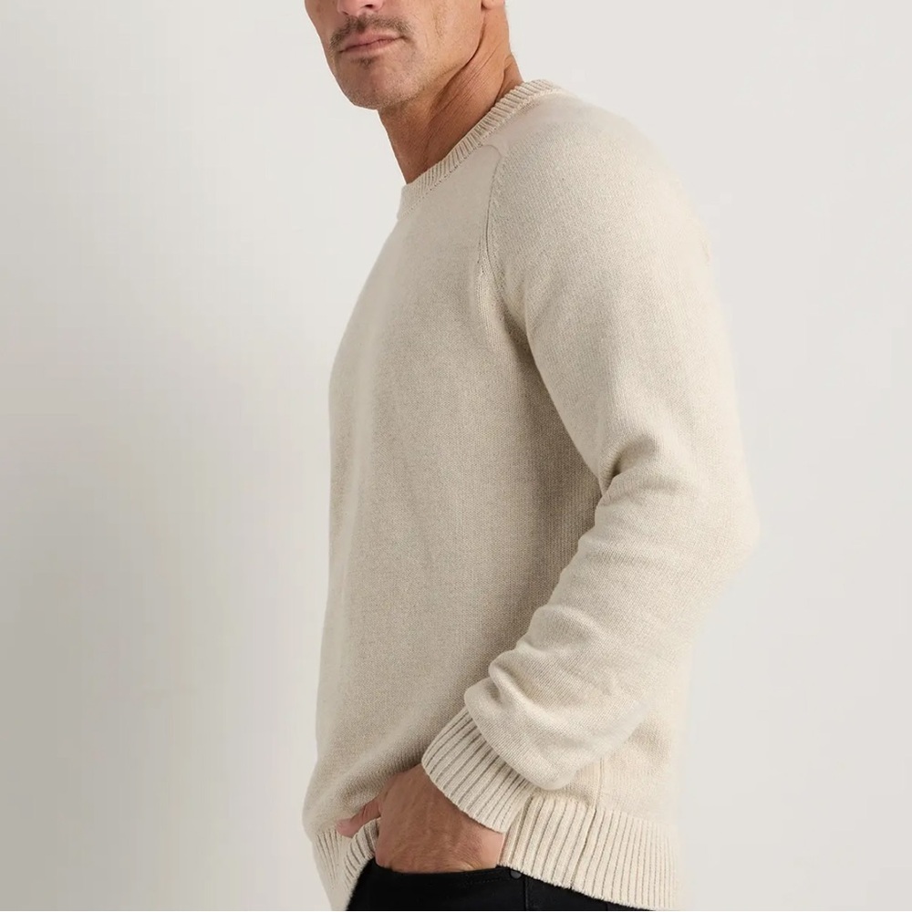 Men's Banana Republic Cream Crewneck Sweatshirt - Picture 4 of 11
